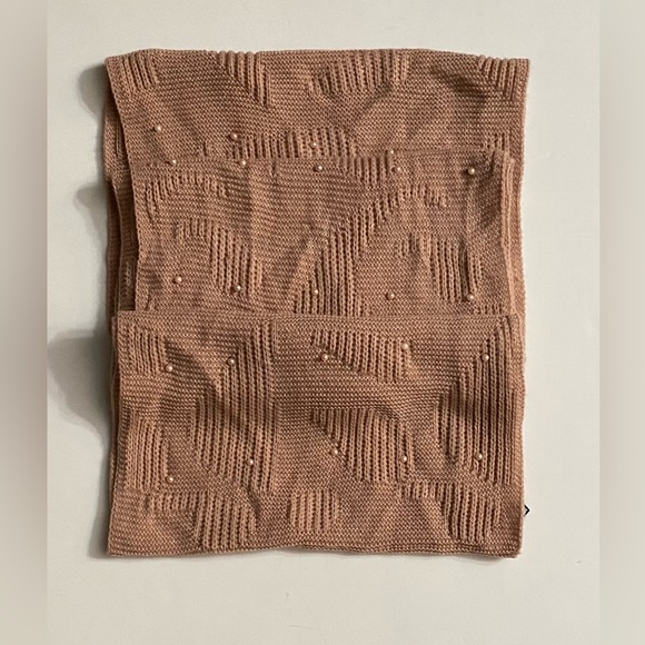 Torrid Cozy Infinity Knit Scarf Women's Dusty Rose Embellished with faux pearls - Picture 1 of 5